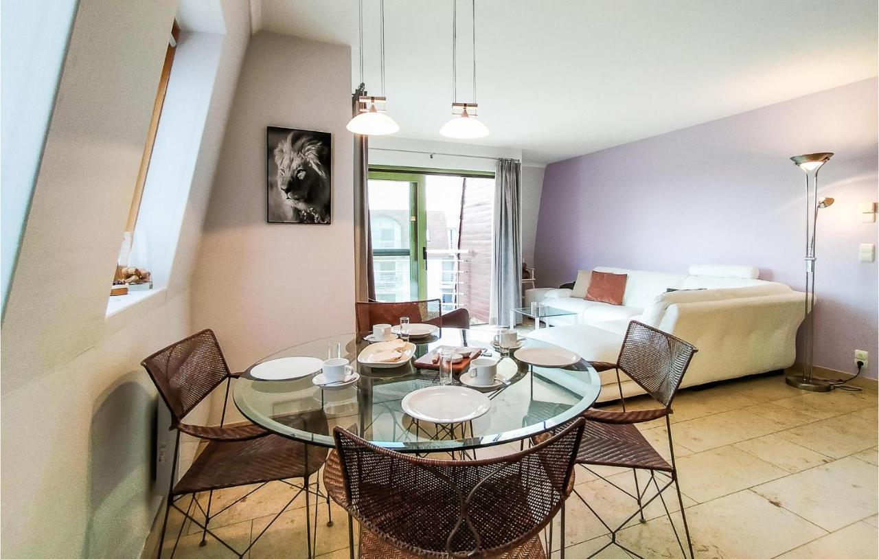 Nice Apartment In Bredene With Kitchen Екстер'єр фото