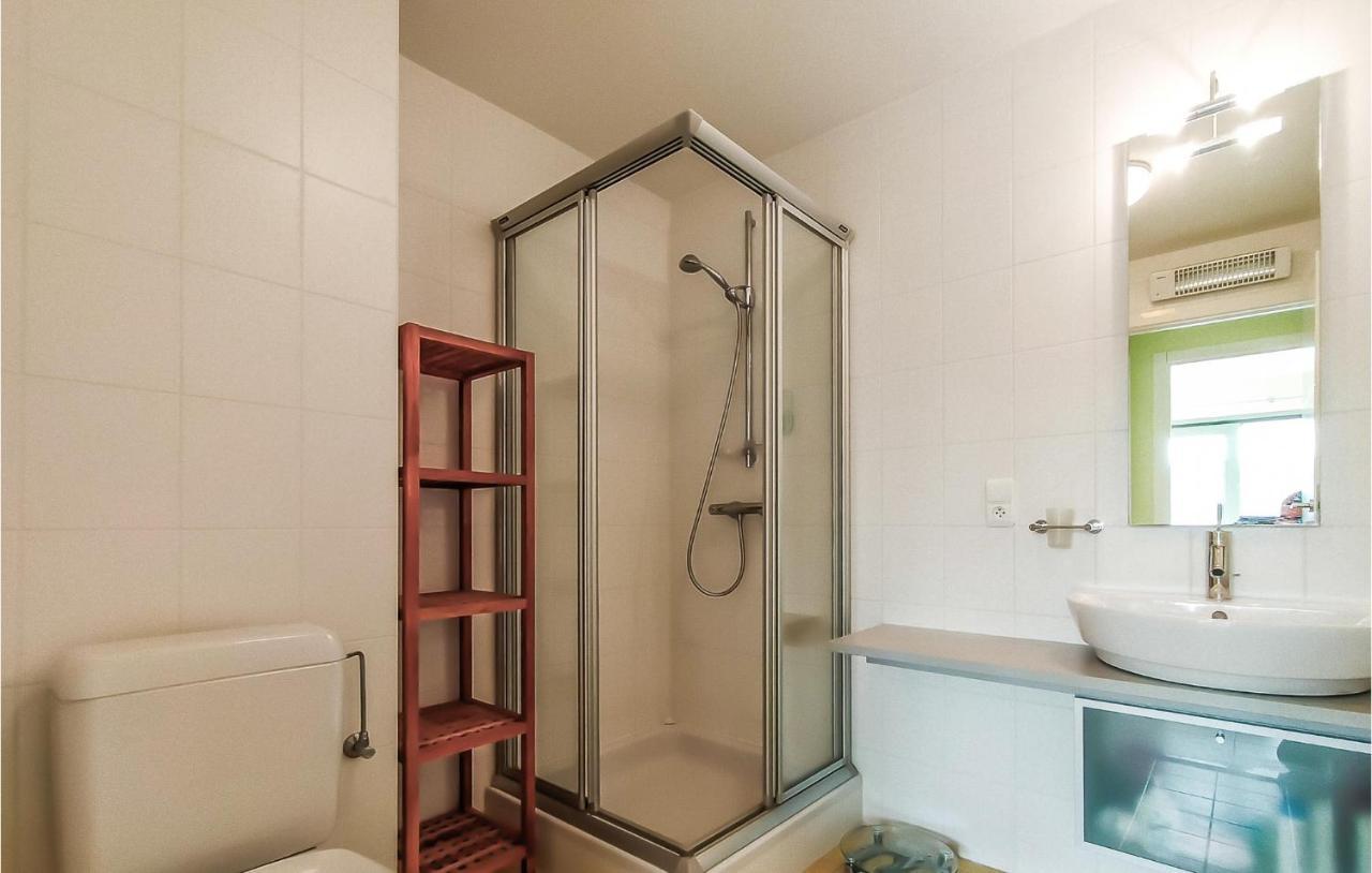 Nice Apartment In Bredene With Kitchen Екстер'єр фото